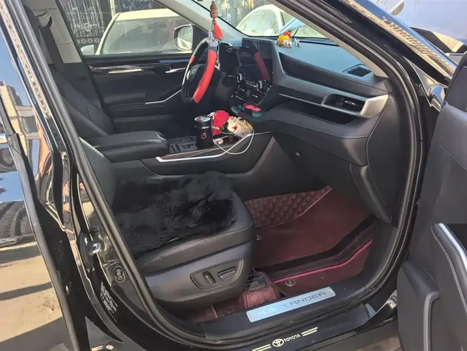 Toyota Highlander 2024 из CN, фото 2