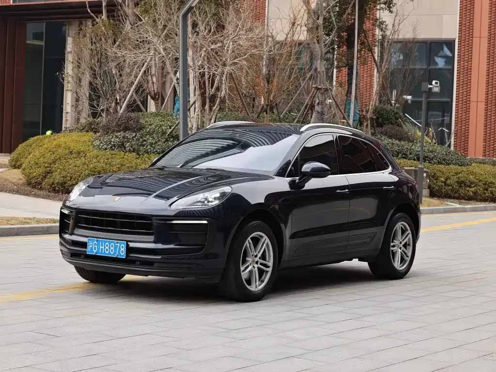 Porsche Macan — фото 1
