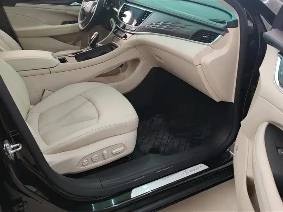 Buick LaCrosse 2021 из CN, фото 3