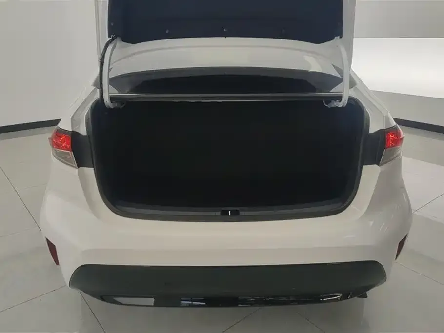 Toyota Levin 2024 из CN, фото 3