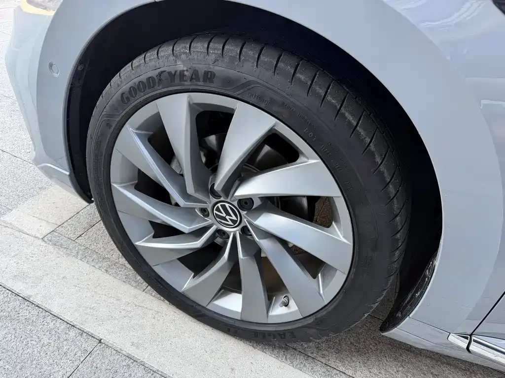 Volkswagen CC 2023 из CN, фото 6