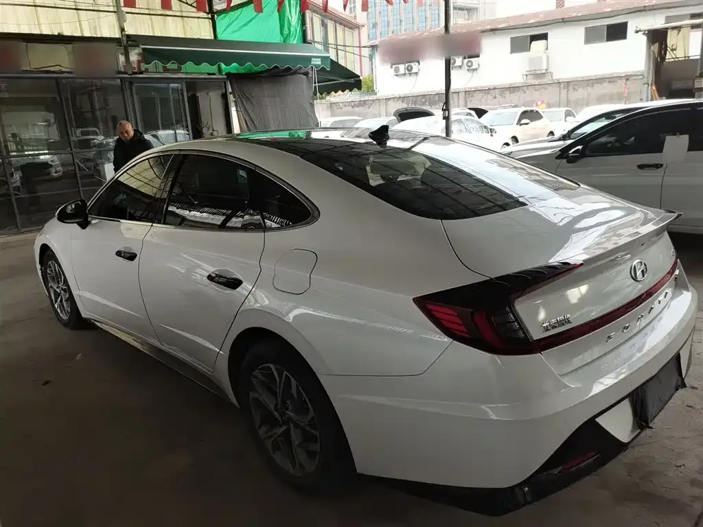 Hyundai Sonata — фото 4