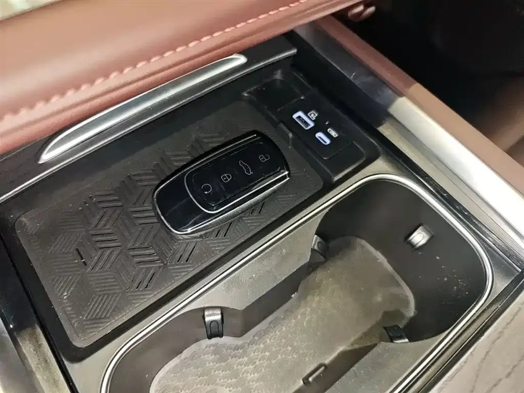 Chery Tiggo 8 PRO — фото 9