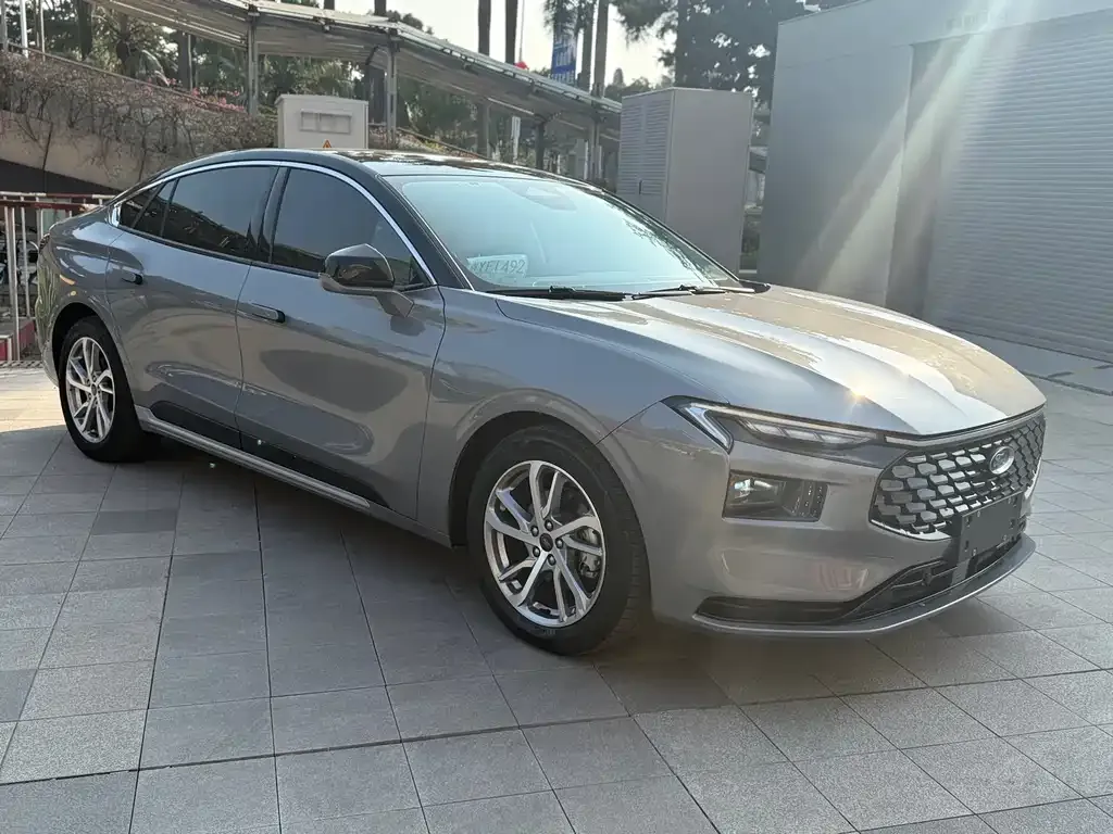 Ford Mondeo 2022 из CN, фото 5