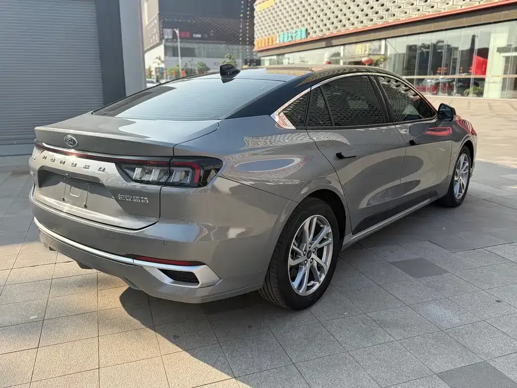 Ford Mondeo 2022 из CN, фото 10