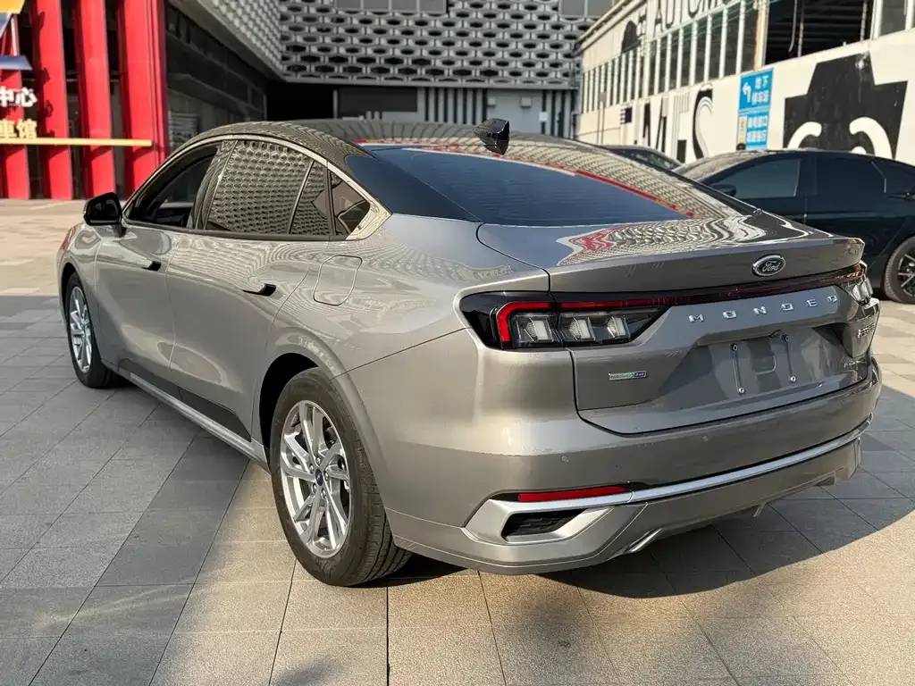 Ford Mondeo 2022 из CN, фото 8
