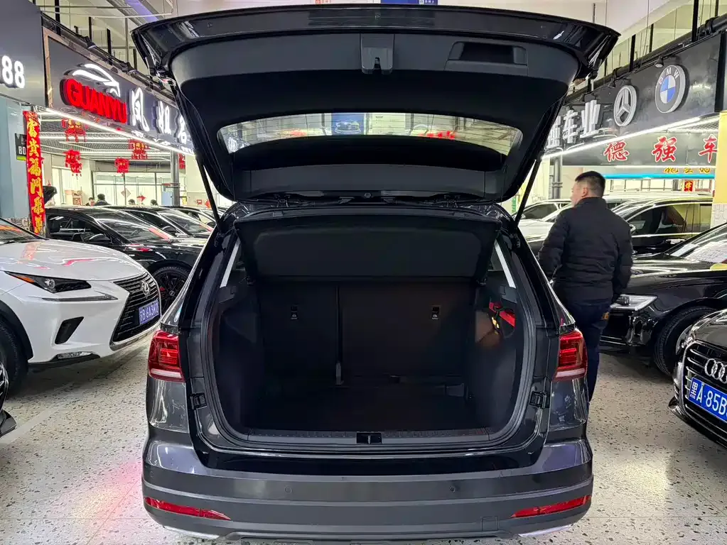 Volkswagen Tharu 2022 из CN, фото 5