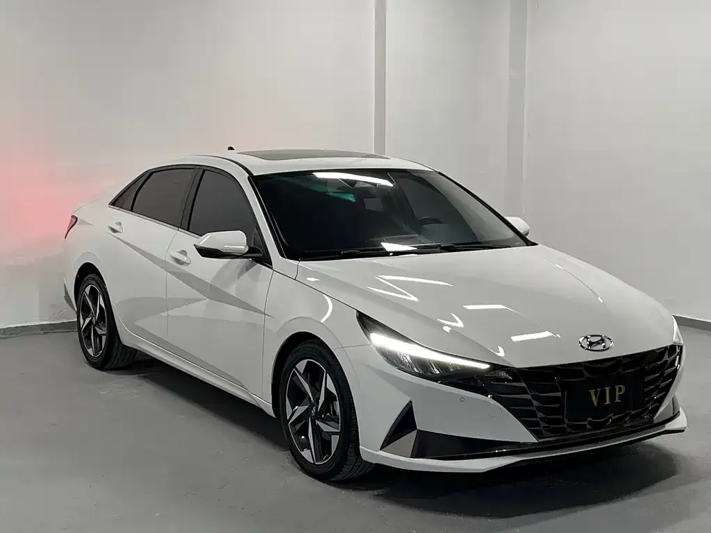 Hyundai Elantra 2023 из CN, фото 8