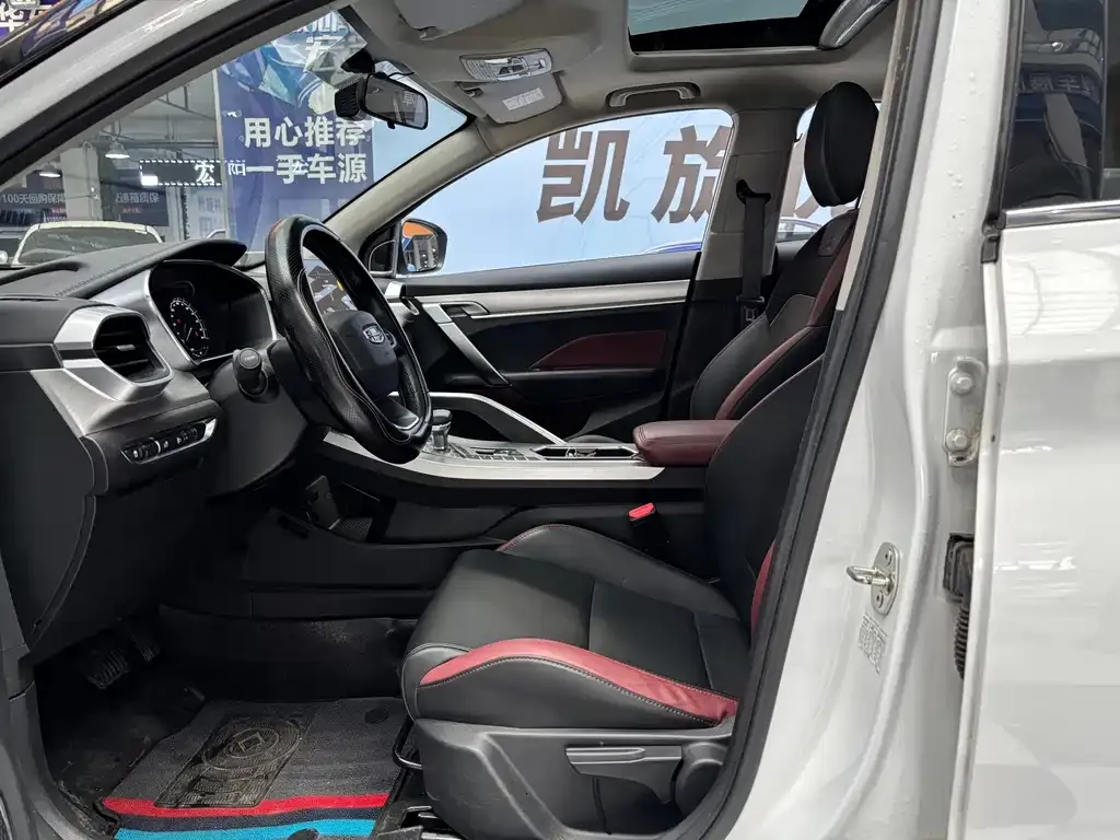 Geely Binyue 2022 из CN, фото 8