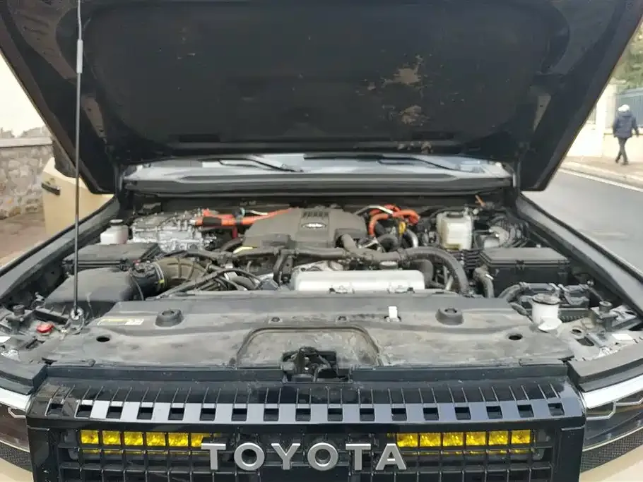 Toyota Prado 2024 из CN, фото 10