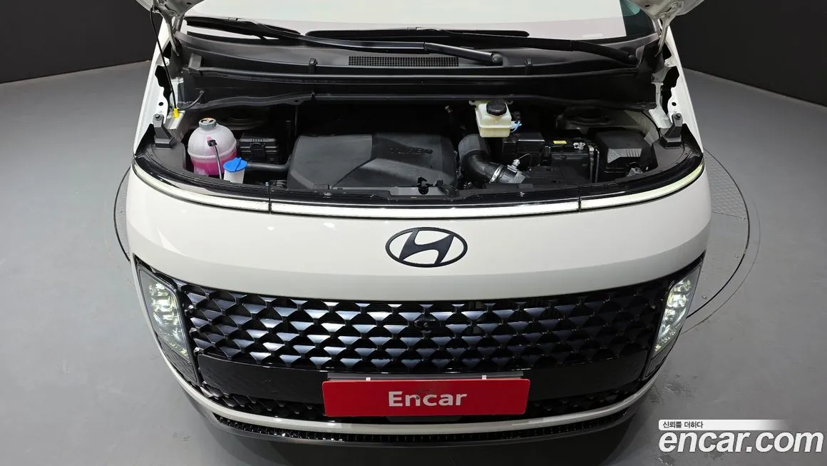 Hyundai Staria — фото 8