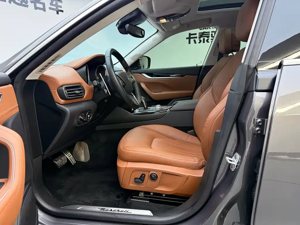Maserati Levante 2021 из CN, фото 9