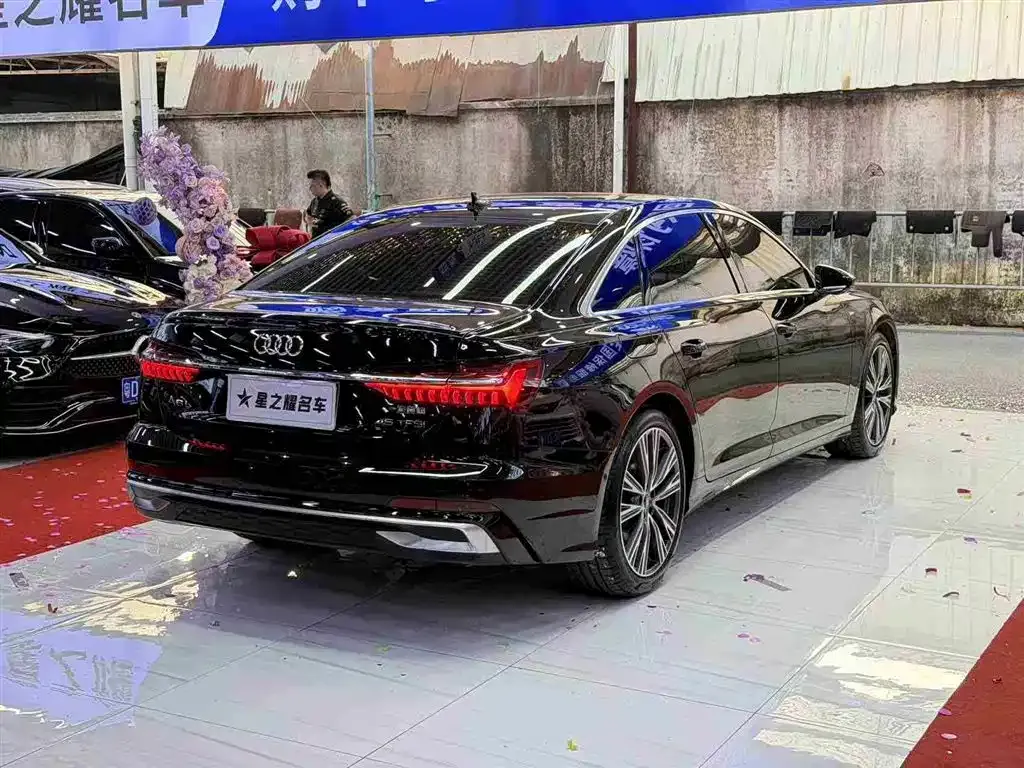 Audi A6L 2024 из CN, фото 9