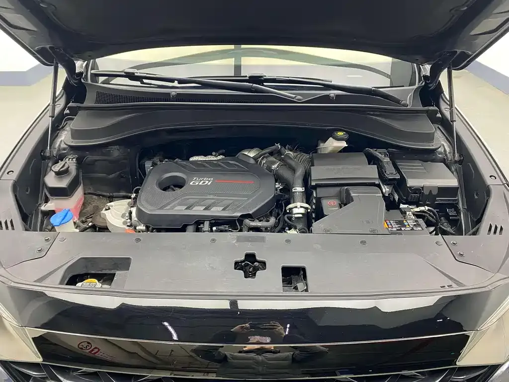 Hyundai Santa Fe 2023 из CN, фото 10