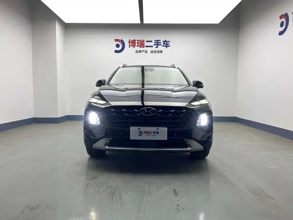 Hyundai Santa Fe 2023 из CN, фото 3