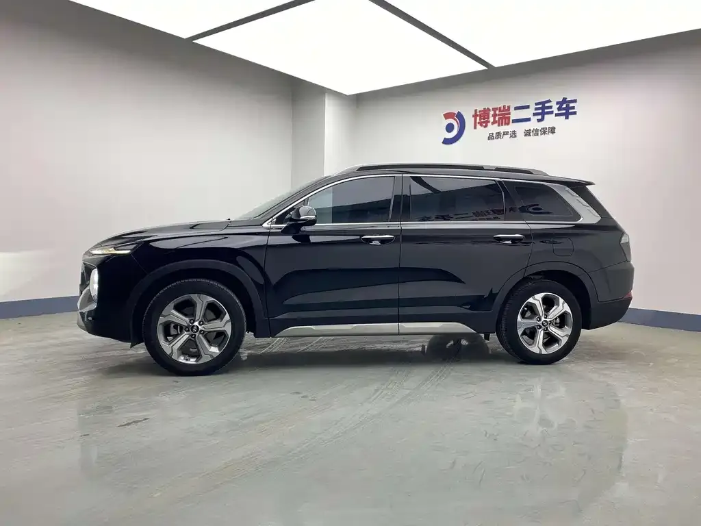 Hyundai Santa Fe 2023 из CN, фото 5