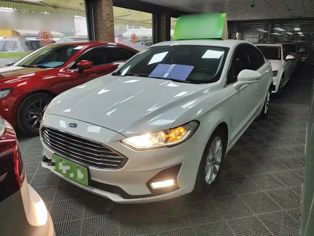 Ford Mondeo 2021 из CN, фото 1