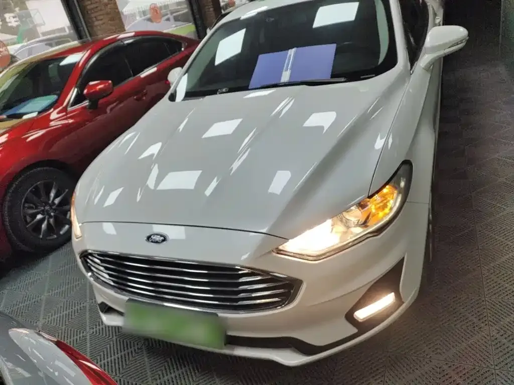 Ford Mondeo 2021 из CN, фото 7