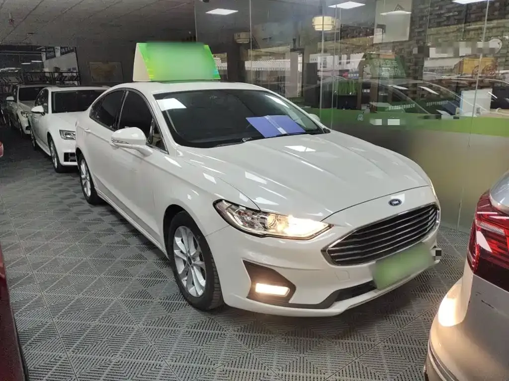Ford Mondeo 2021 из CN, фото 6