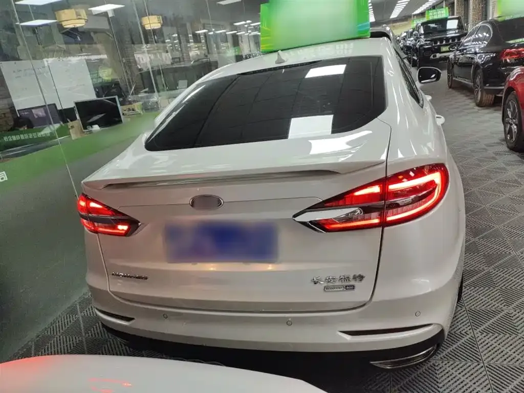 Ford Mondeo 2021 из CN, фото 8