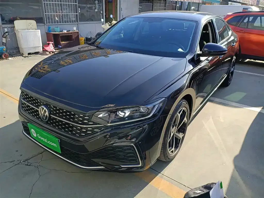 Volkswagen Passat — фото 9