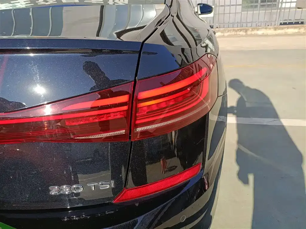 Volkswagen Passat — фото 8