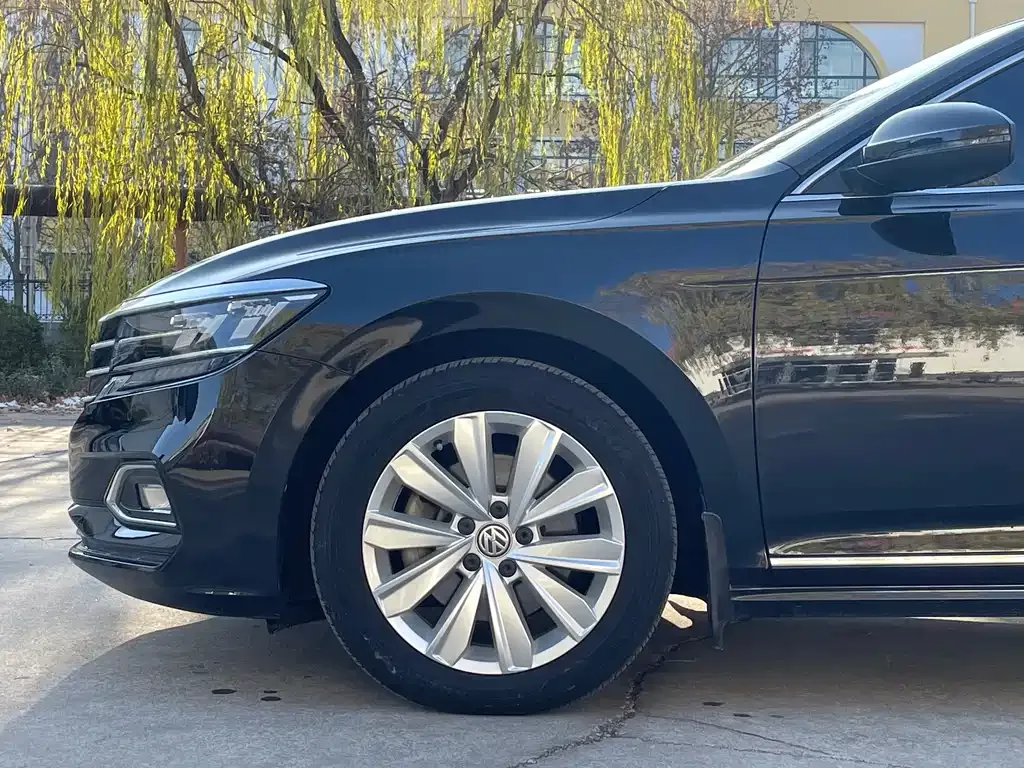 Volkswagen Passat 2021 из CN, фото 9