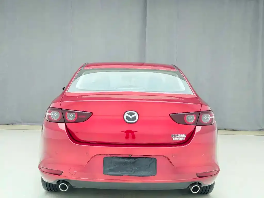 Mazda 3 Axela — фото 5
