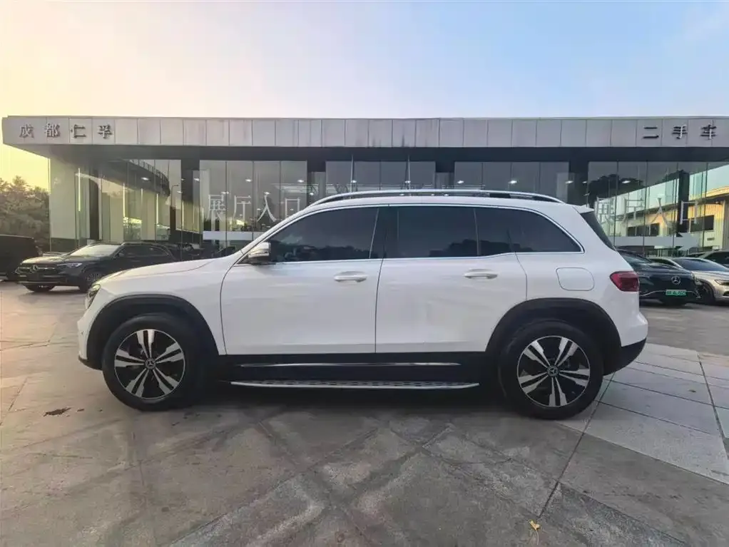 Mercedes-Benz GLB 2023 из CN, фото 4