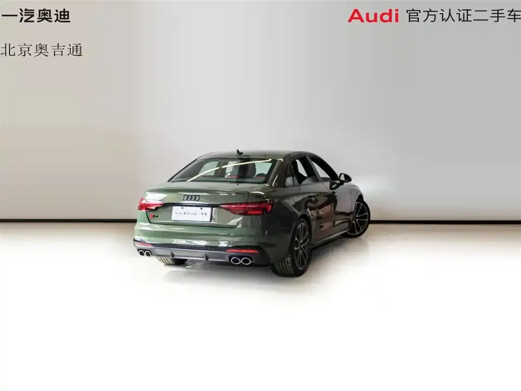 Audi S4 2024 из CN, фото 4