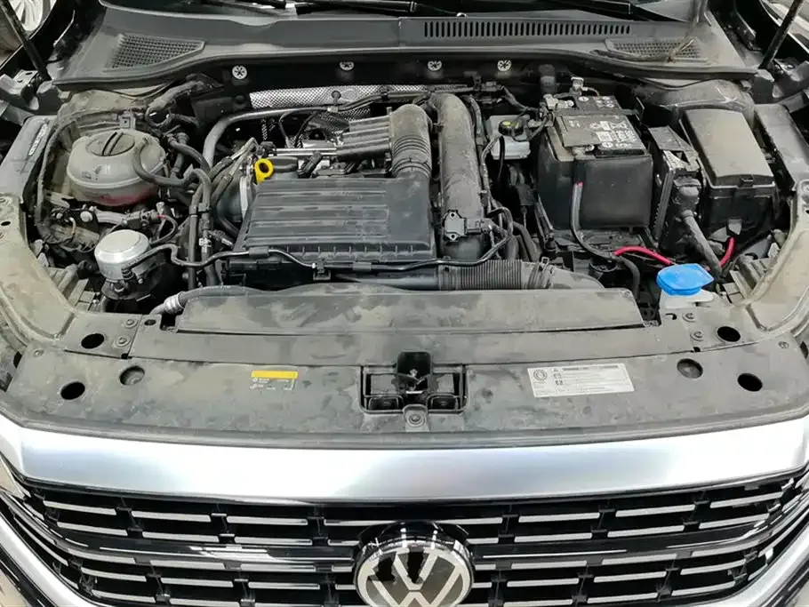 Volkswagen Passat — фото 8