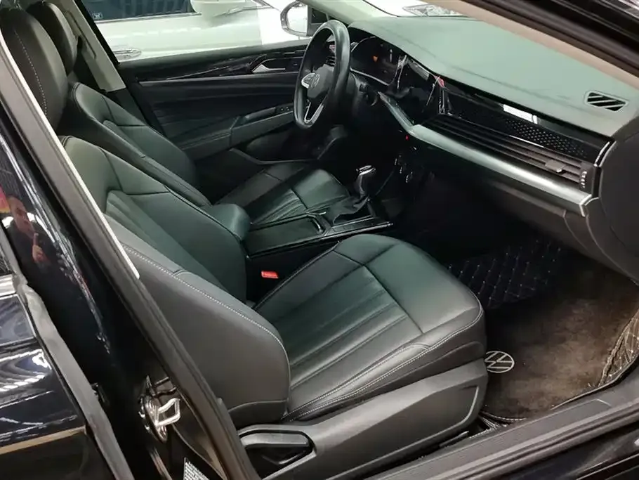 Volkswagen Passat — фото 4