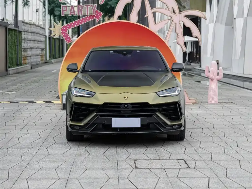 Lamborghini Urus 2024 из CN, фото 6