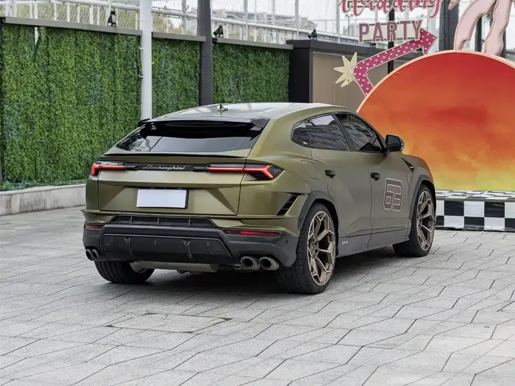 Lamborghini Urus 2024 из CN, фото 4