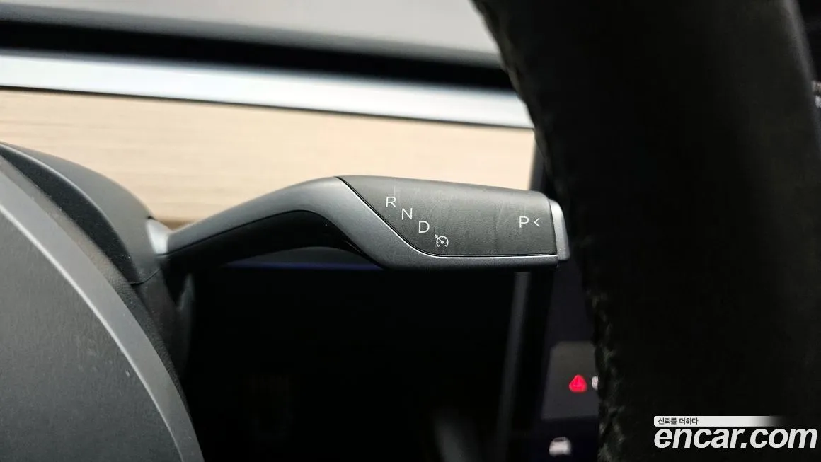 Tesla Model 3 — фото 7