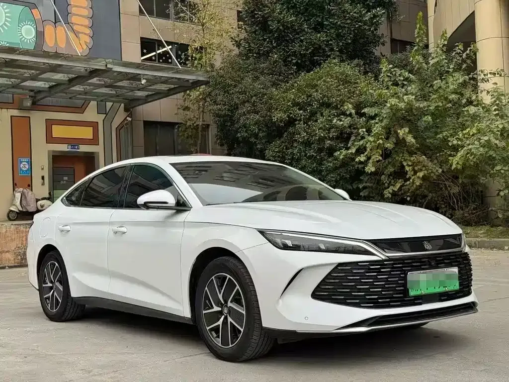 BYD Qin L — фото 3