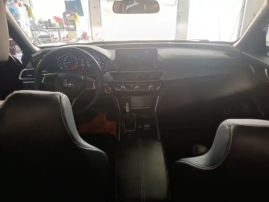Honda Inspire — фото 10