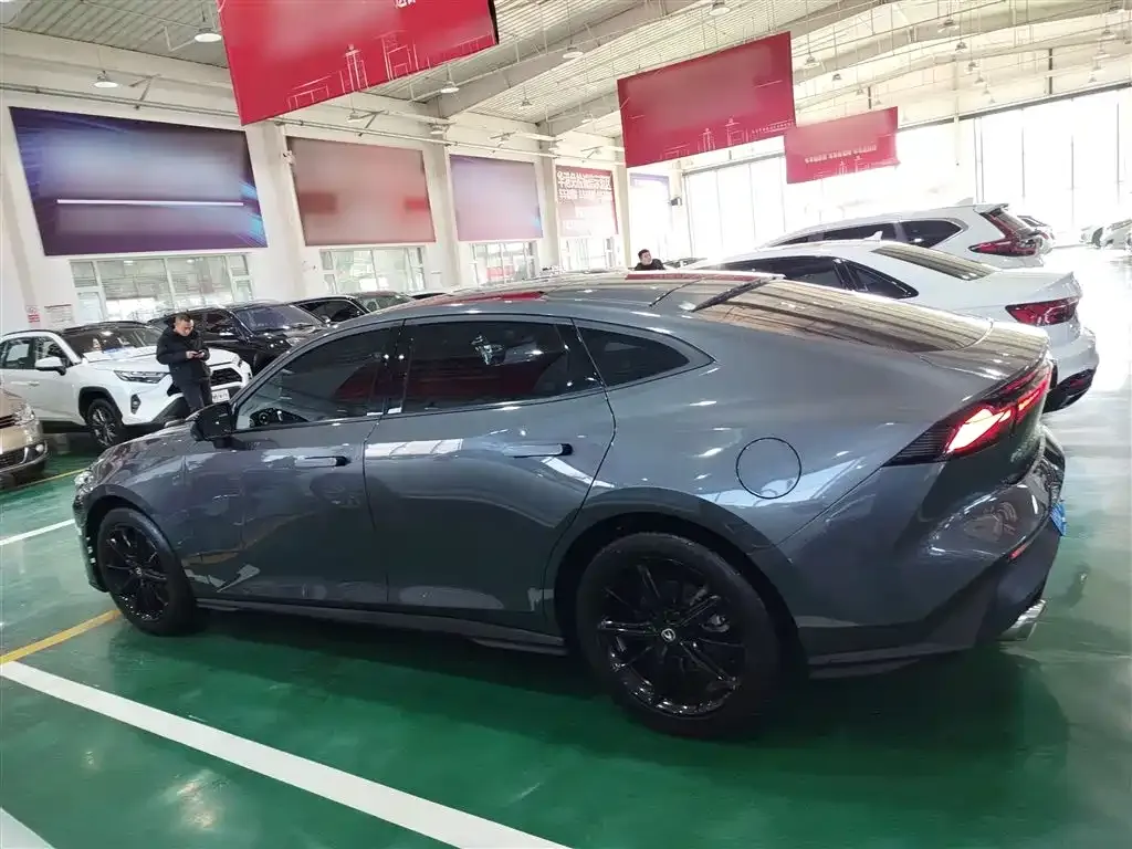 Changan UNI-V 2024 из CN, фото 10