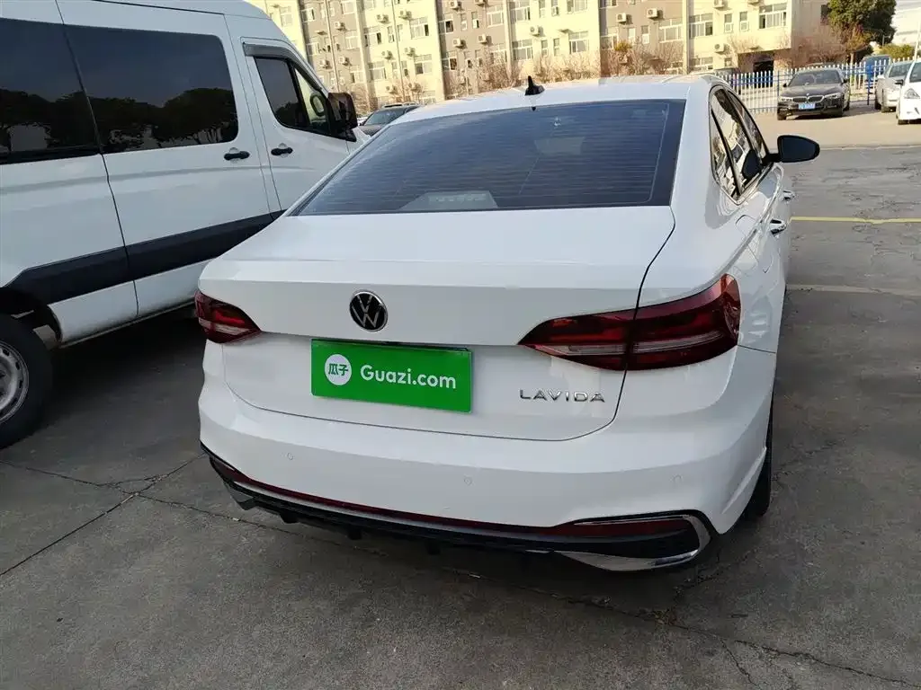 Volkswagen Lavida 2023 из CN, фото 2