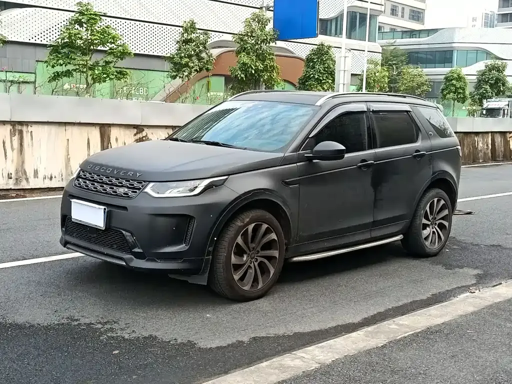 Land Rover Discovery Sport — фото 1