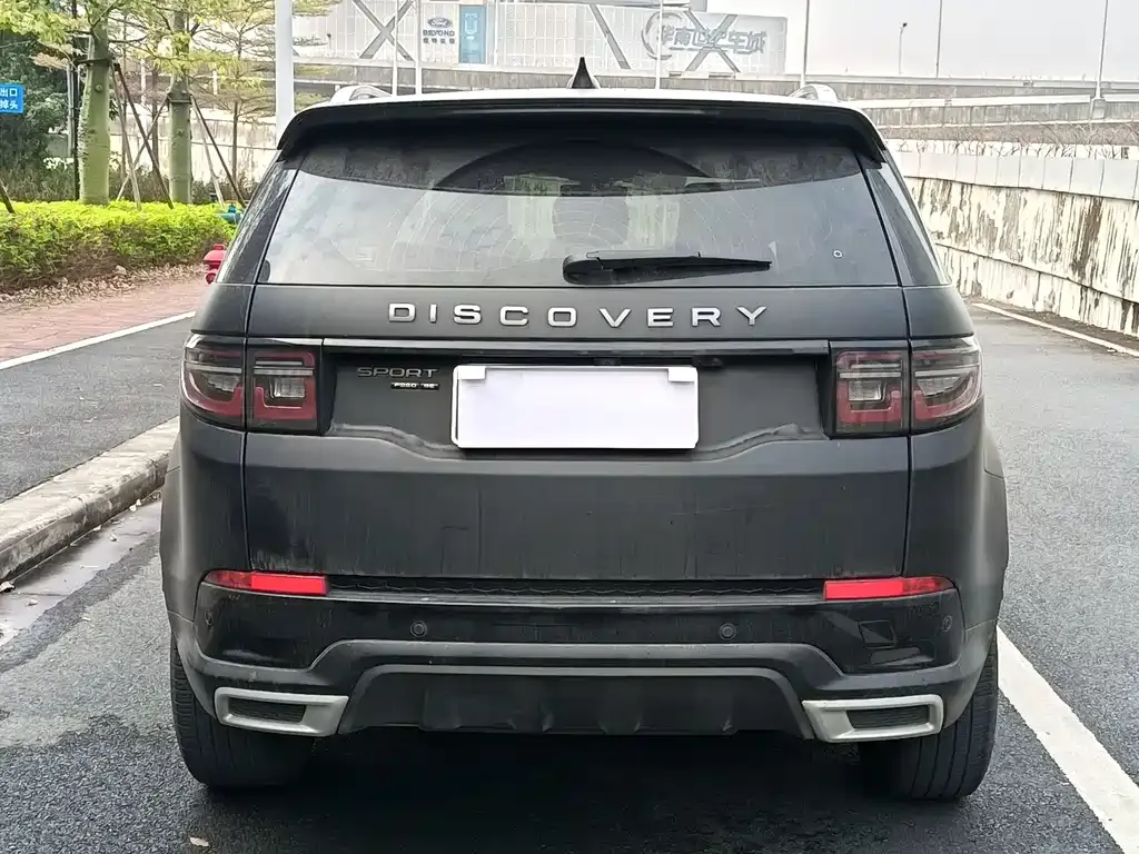 Land Rover Discovery Sport — фото 8