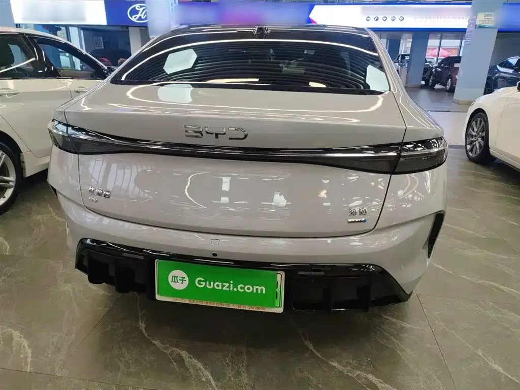 BYD Seal — фото 9