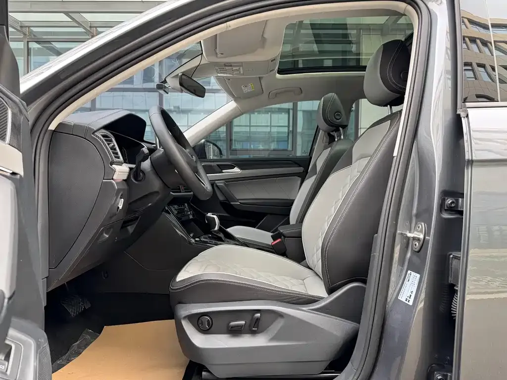 Volkswagen Tayron 2022 из CN, фото 10