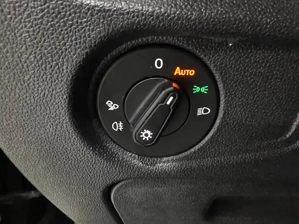 Volkswagen Passat — фото 9