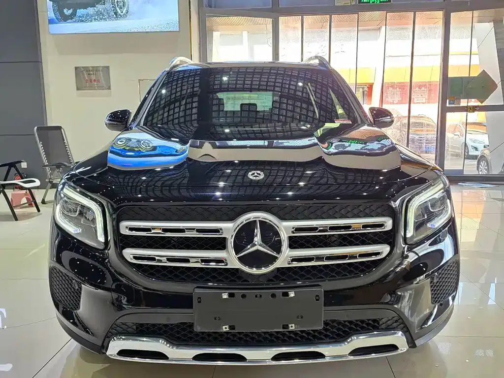 Mercedes-Benz GLB 2023 из CN, фото 2