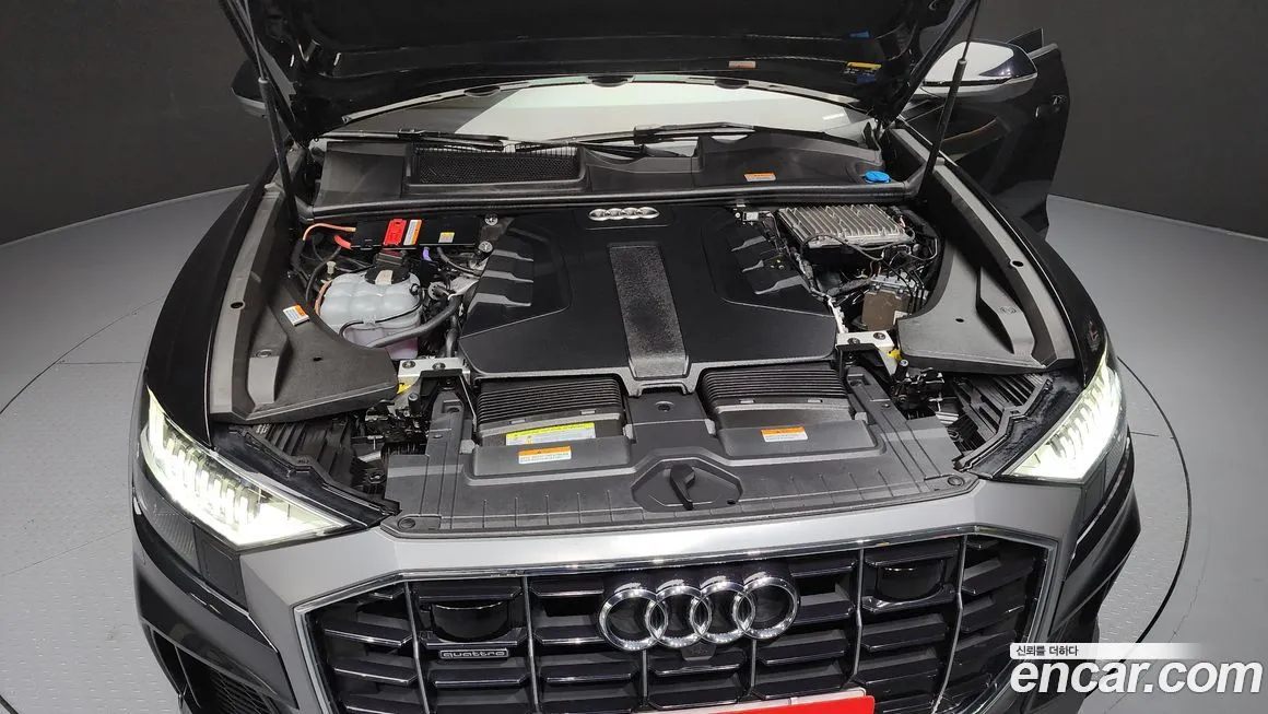 Audi Q8 2021 из KR, фото 6