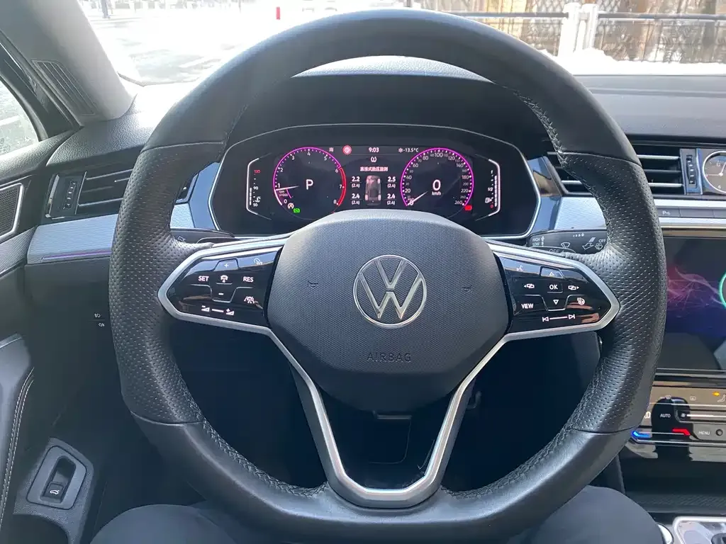Volkswagen Magotan 2023 из CN, фото 7