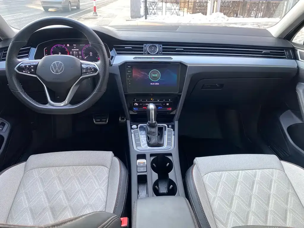 Volkswagen Magotan 2023 из CN, фото 8