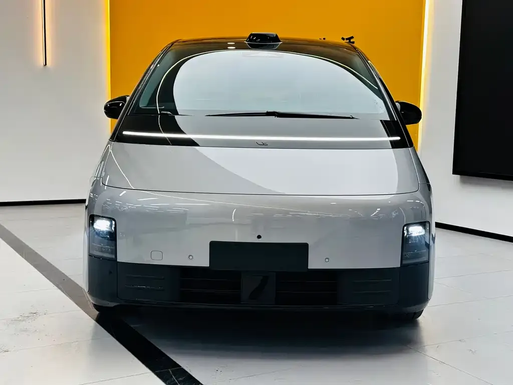 Li Auto MEGA — фото 2