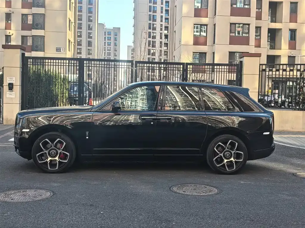 Rolls-Royce Cullinan 2022 из CN, фото 9